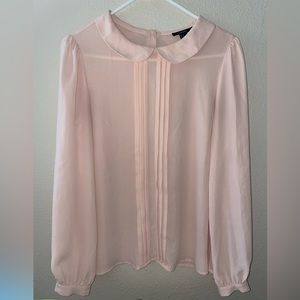 Pale Pink Long sleeved top with metallic buttons - Size Medium